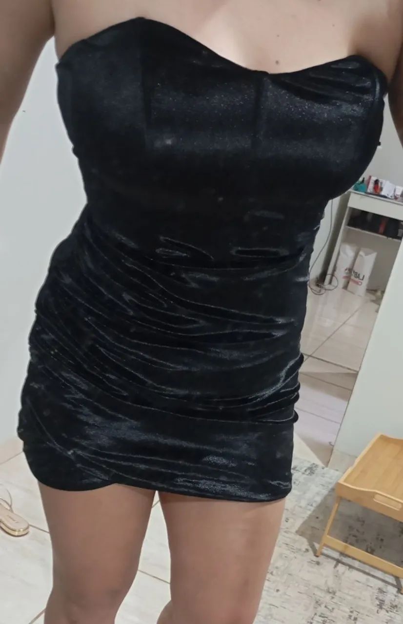 Vestido mini veludo tomara que caia Renner Tam.M