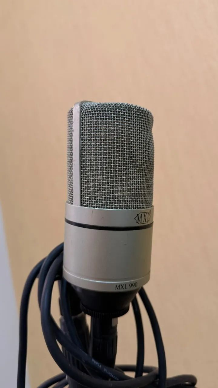 MXL 990 - Microfone Condensador com tripe e cabo - OPORTUNIDADE