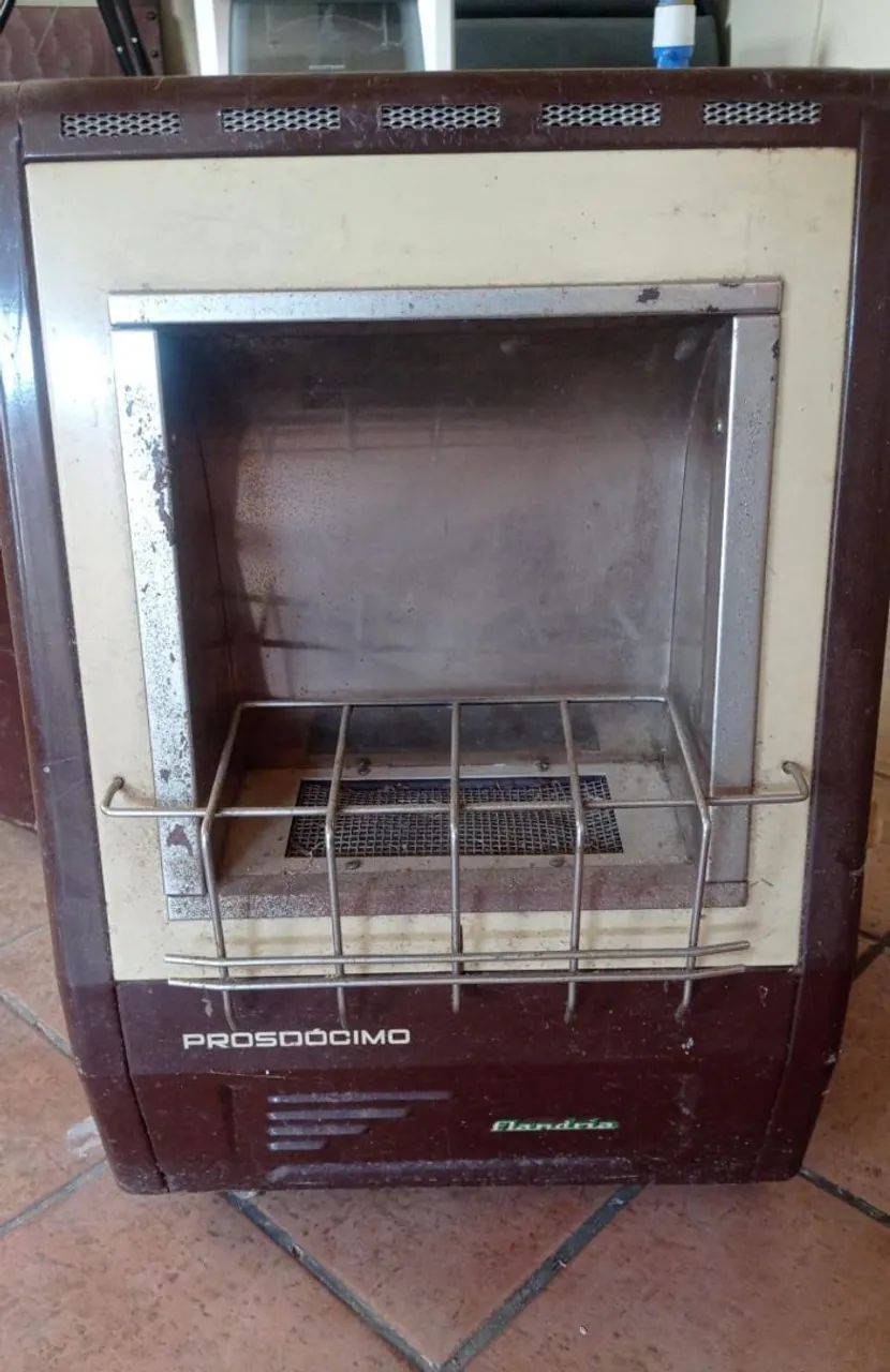 Aquecedor a gás antigo 