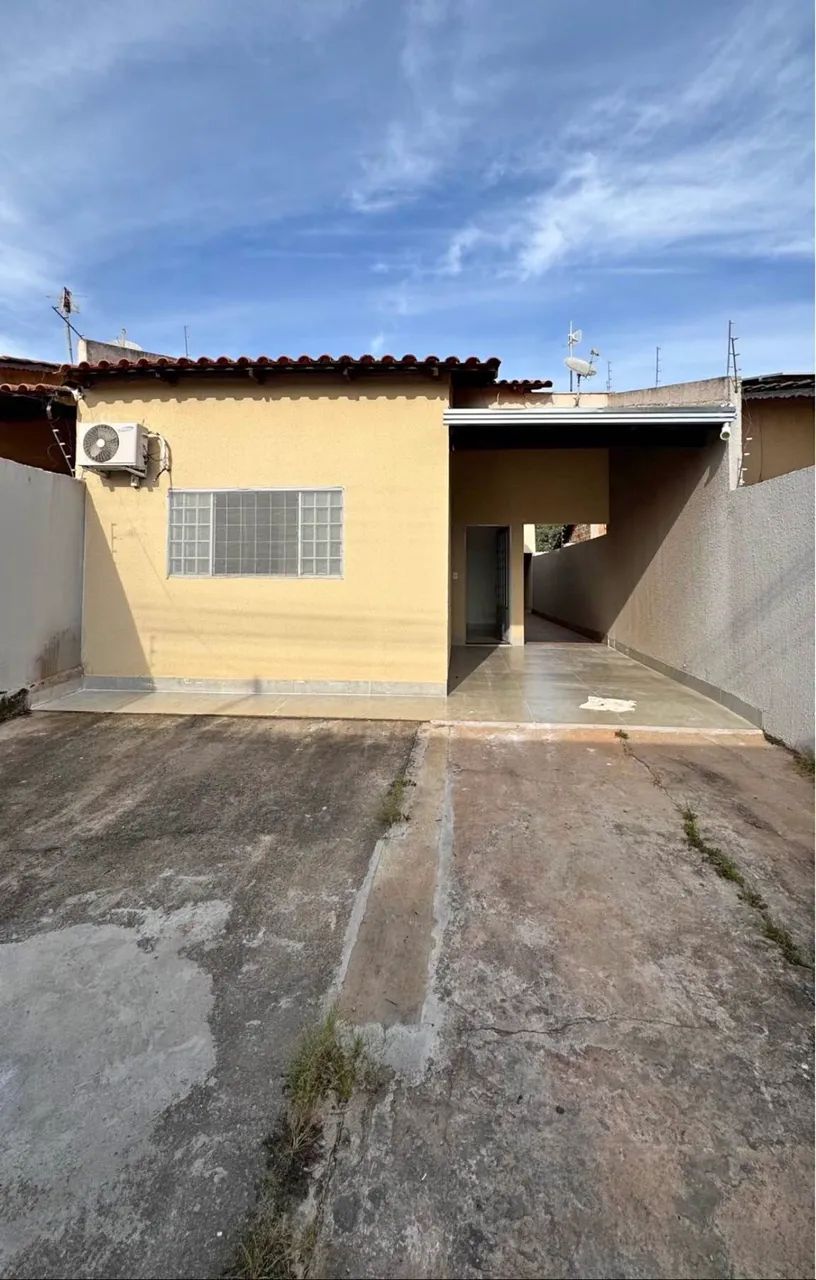 CASA NA CIDADE OPERÁRIA