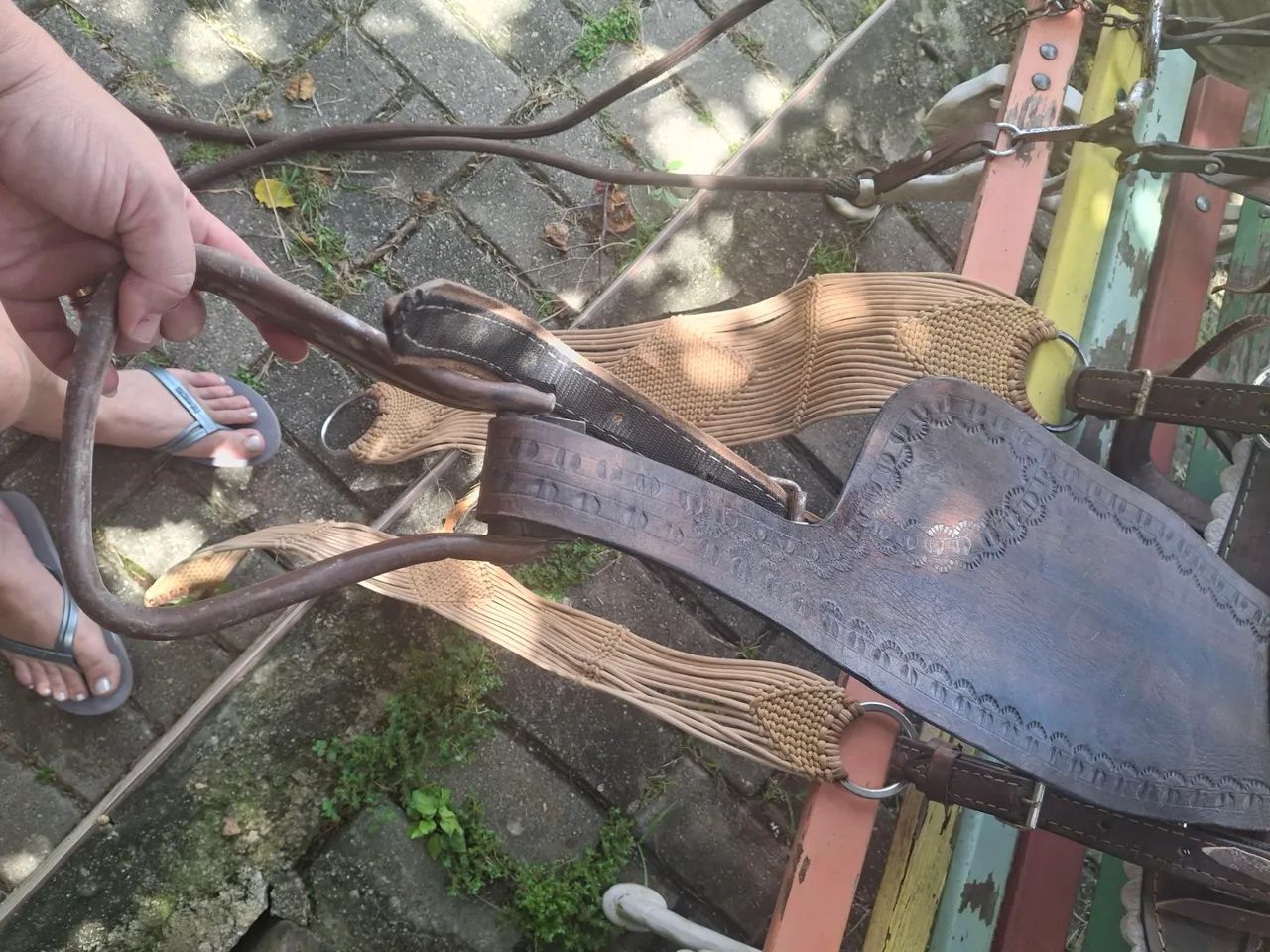 Sela completa para montaria em couro  - Foto 2