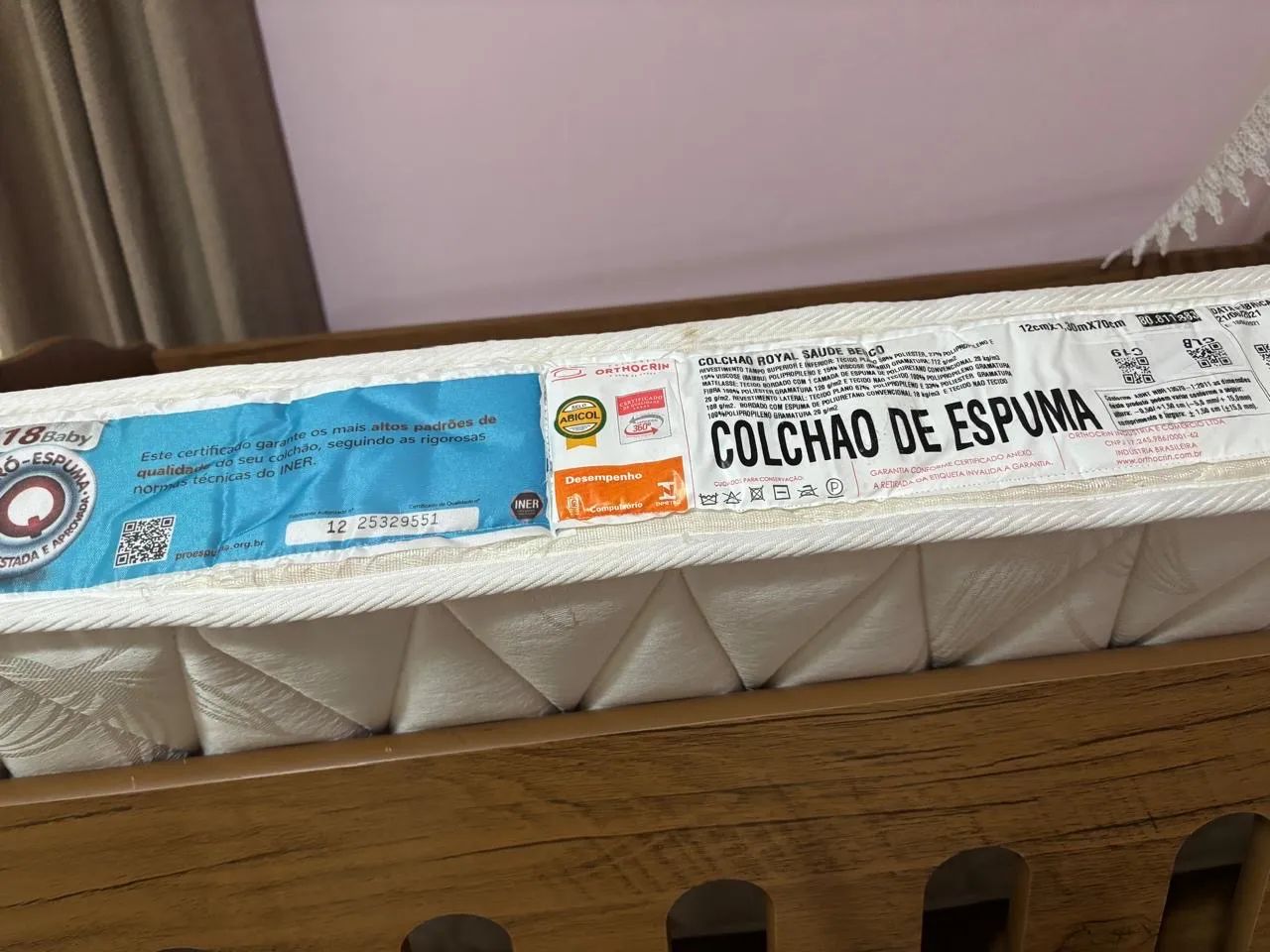 Upholstered Crib492735131865600005