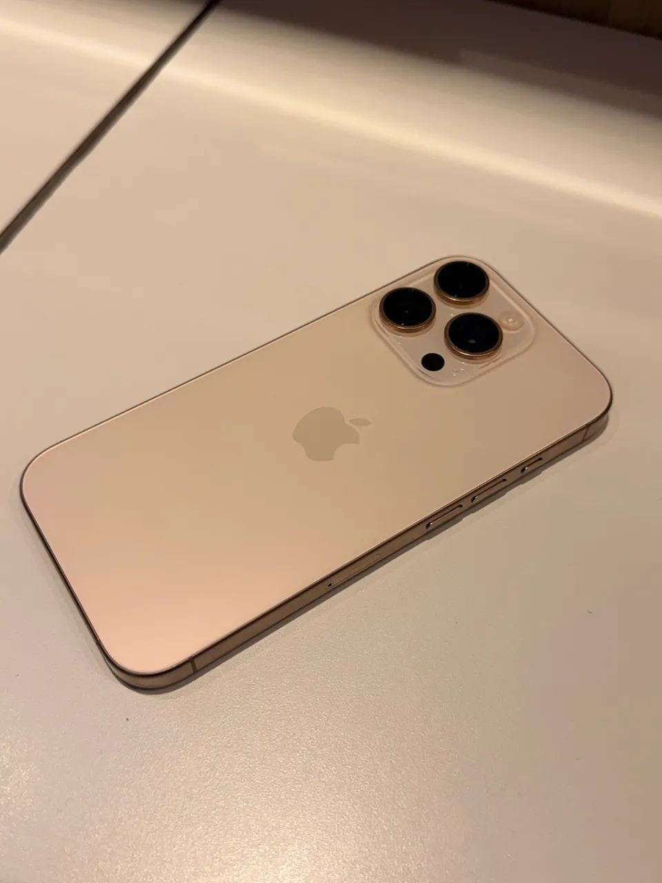 Vendo iPhone 16 pro 