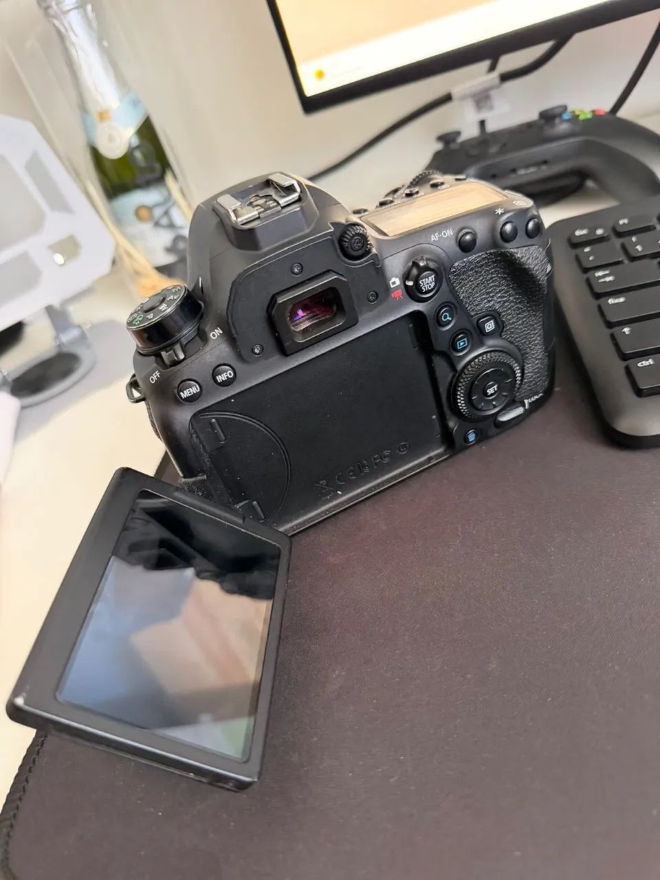 Canon 6D Mark II - Foto 3