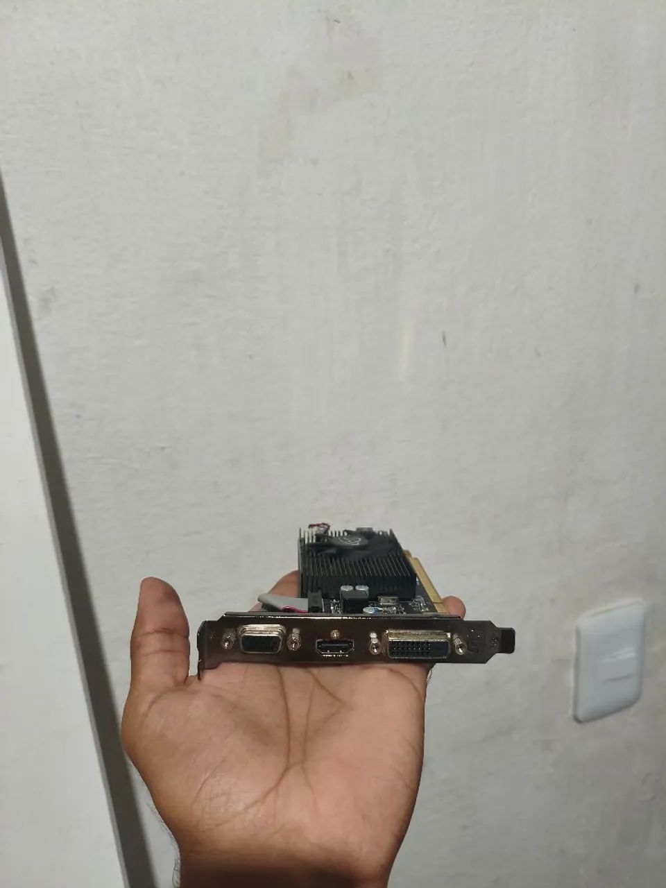 HD 6750 2GB - Foto 2