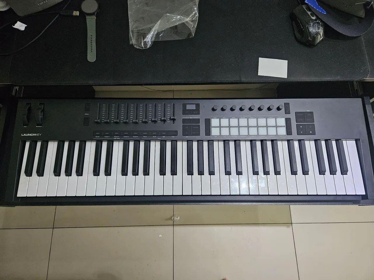 Novation Launchkey MK4 61 - Instrumentos musicais - Campo Grande
