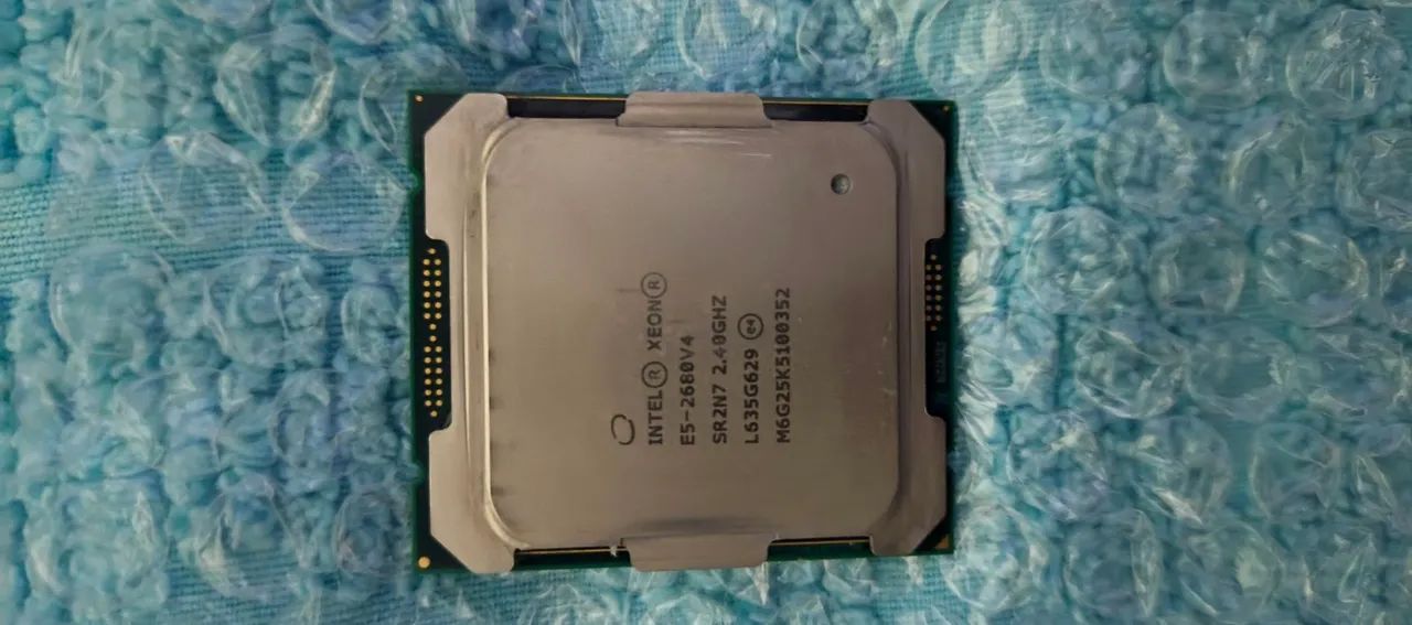 Xeon 2680 v4