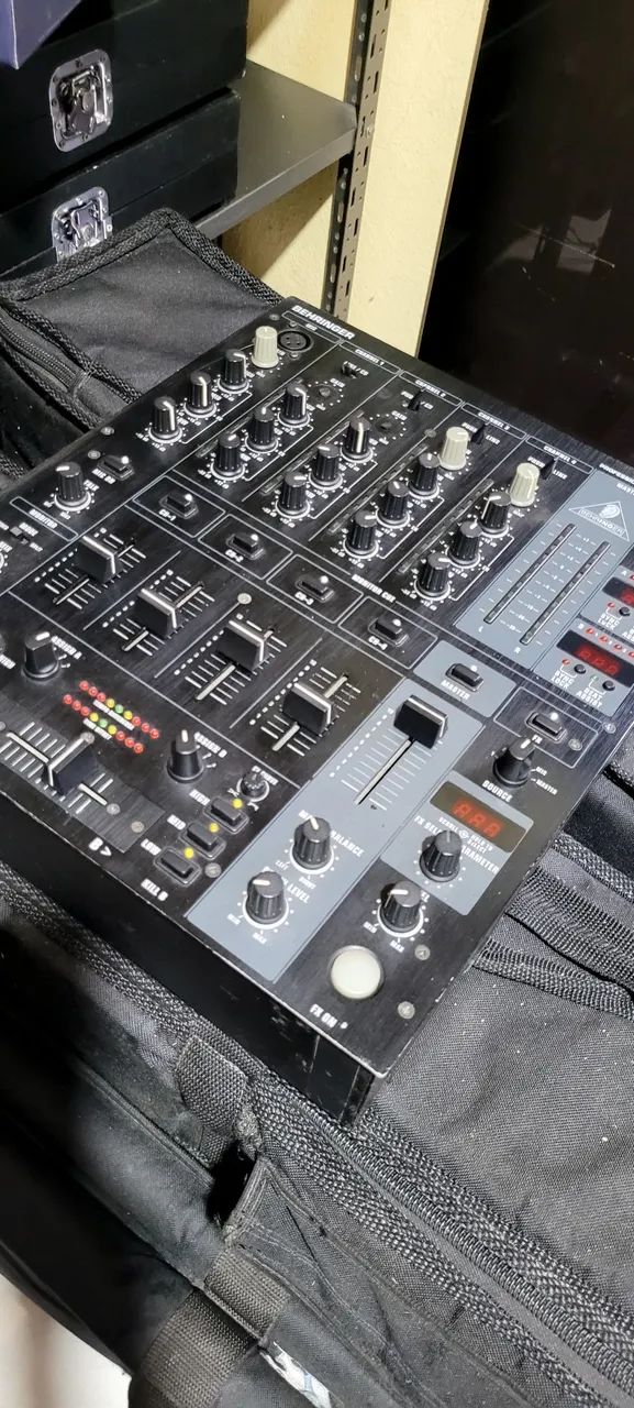 Mix djx850 behringer