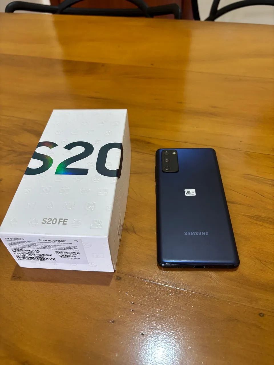 Samsung Galaxy S20 FE  - Foto 2