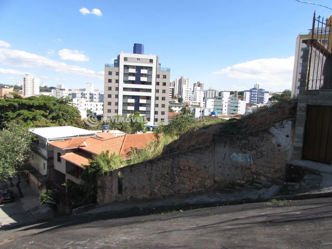 Lote ideal para construtores próximo à PUC Minas  Coração Eucarístico - Foto 2