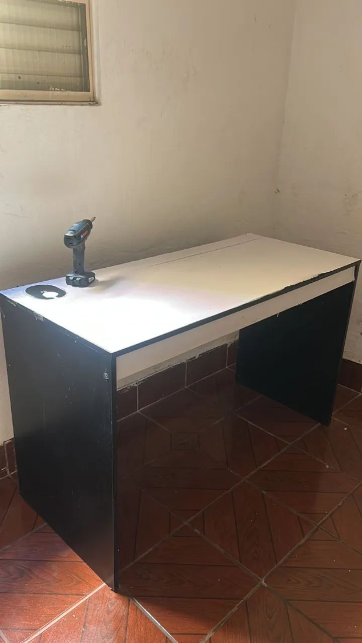MESA DE COMPUTADOR USADA - Foto 2