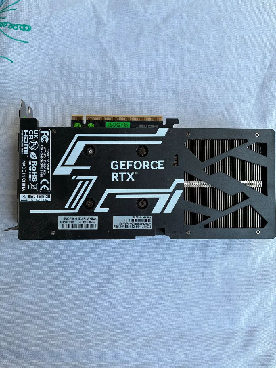Rtx 5060 ti 8gb - Foto 3