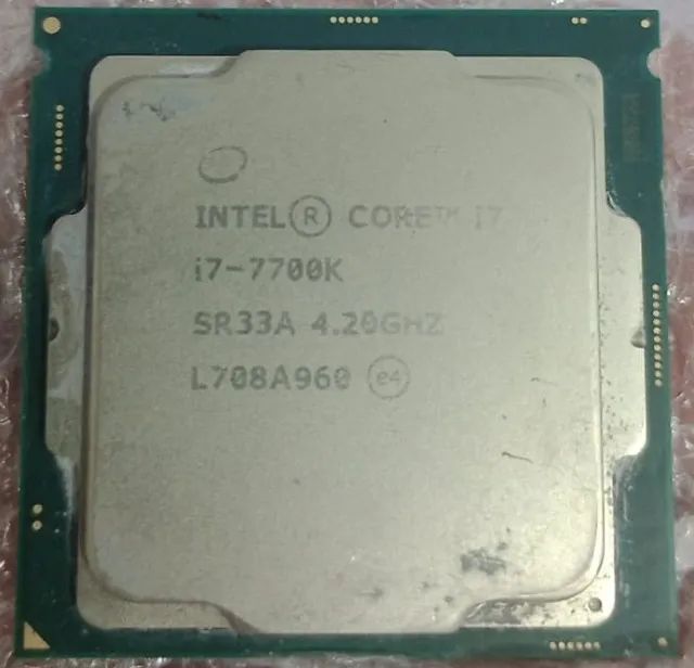 Intel Core i7-7700K ? 4.2GHz ? Não Testado