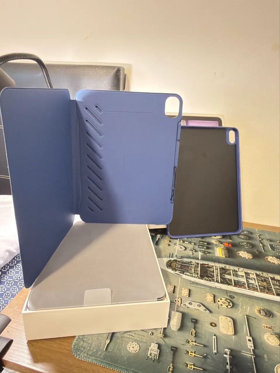 iPad Air 11? M2 1TB Wifi e 5G + GPS Cinza Espacial Novo na Caixa