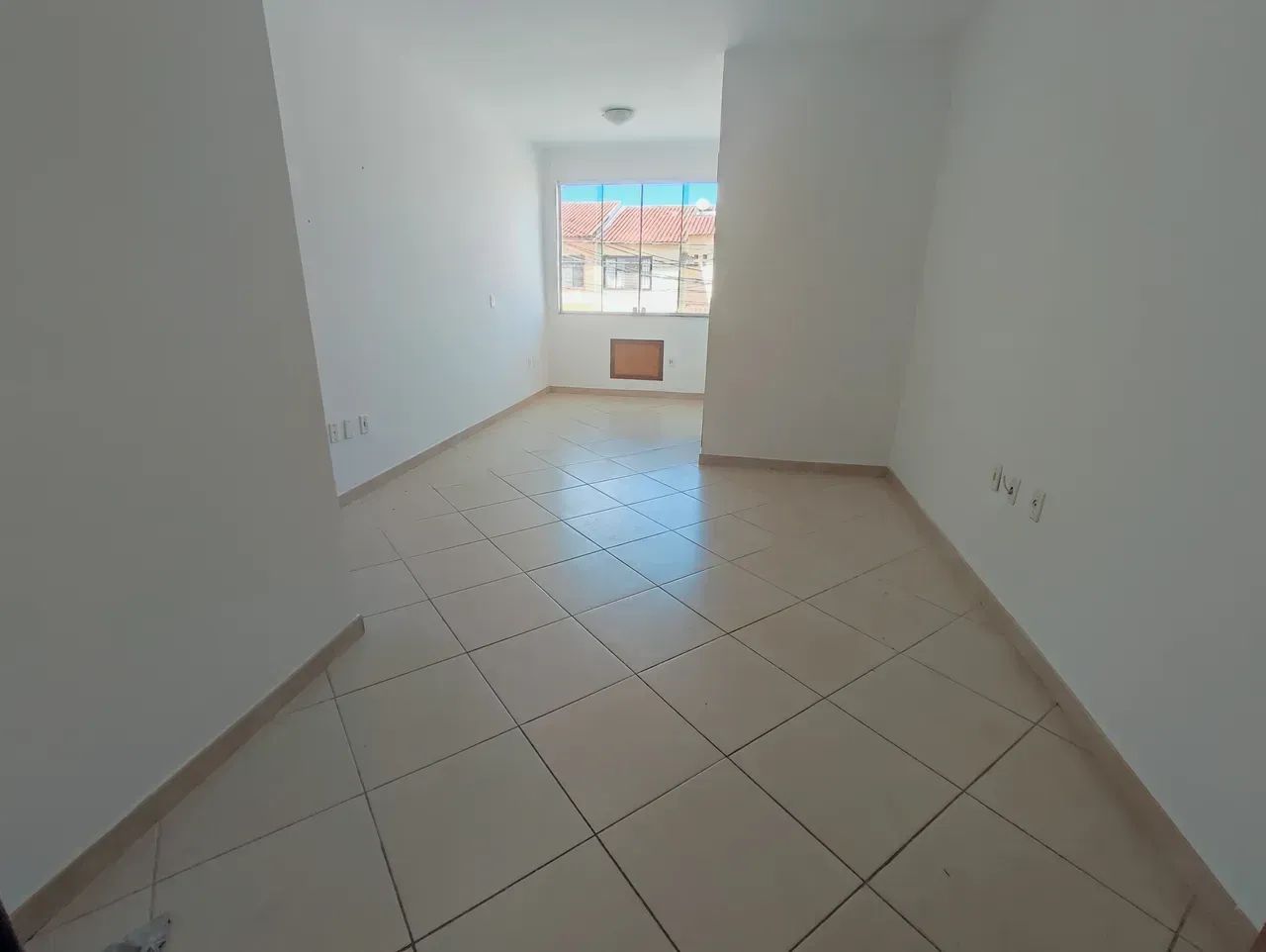 Casa com 2 suítes e com vaga de garagem, Mirante da Lagoa - Macaé - RJ,