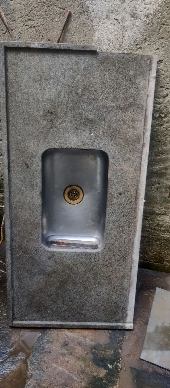 Kitchen Sink451188956354334720