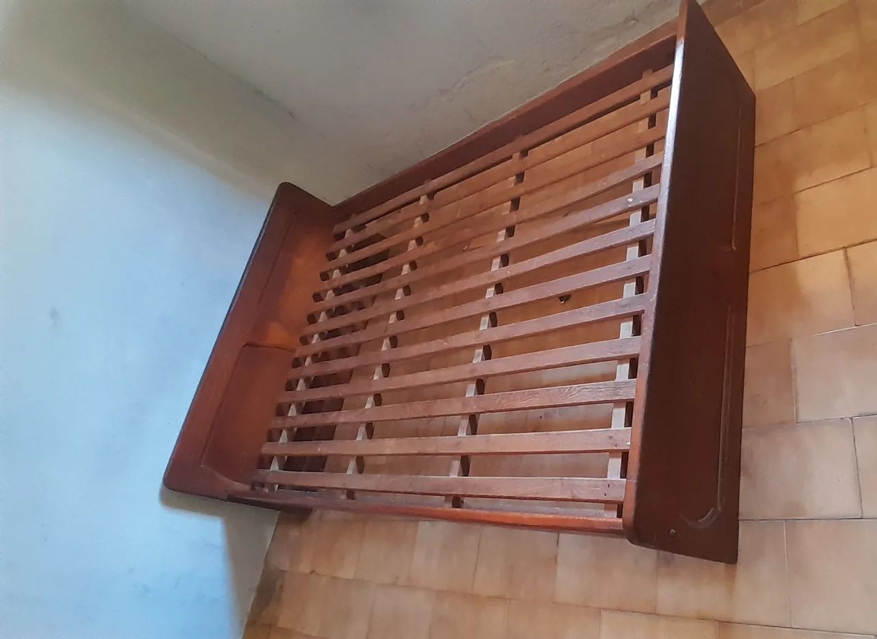 Cama de Casal + Colchão - Foto 5