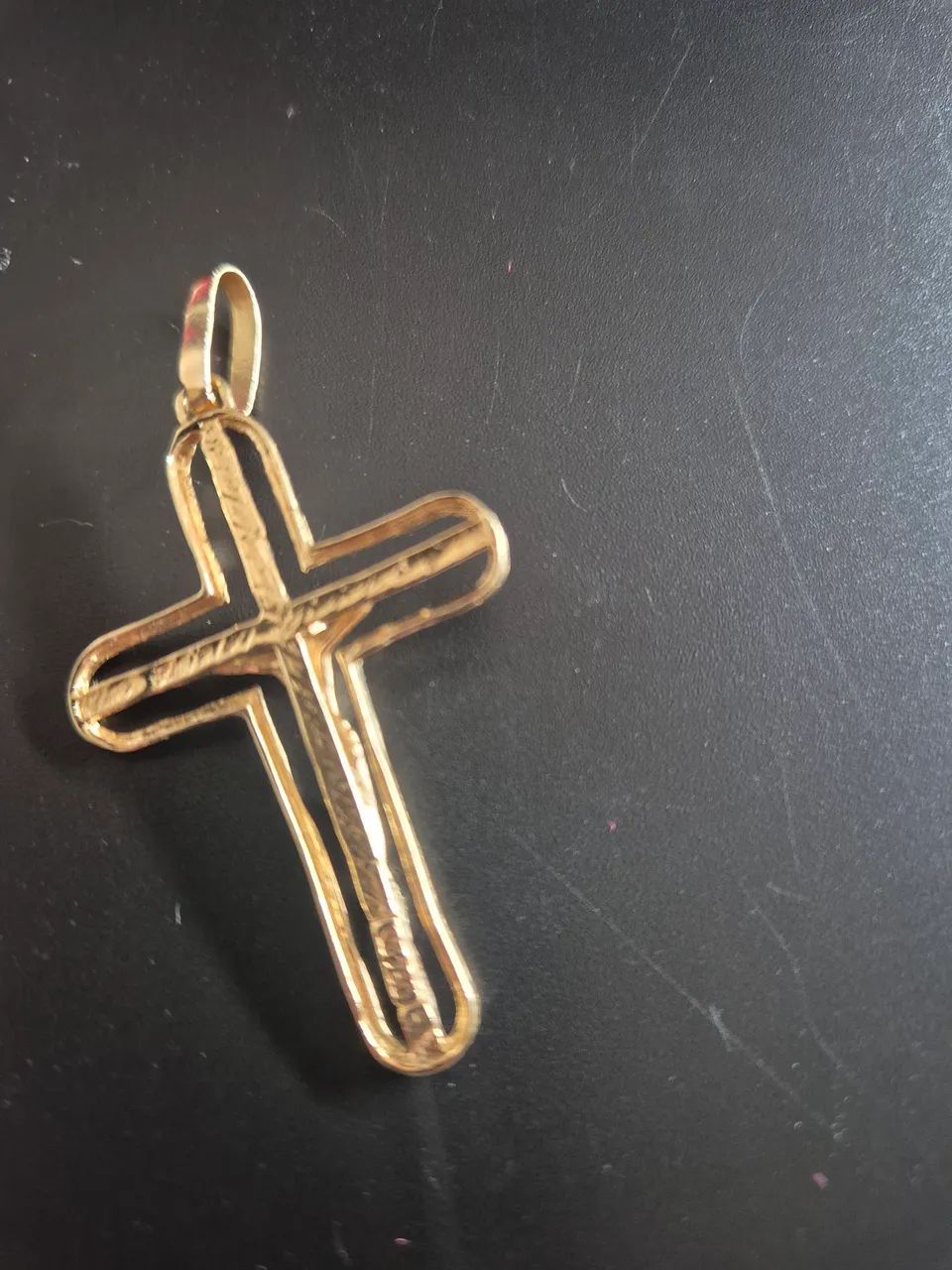 Crucifixo de ouro 18k - Foto 2
