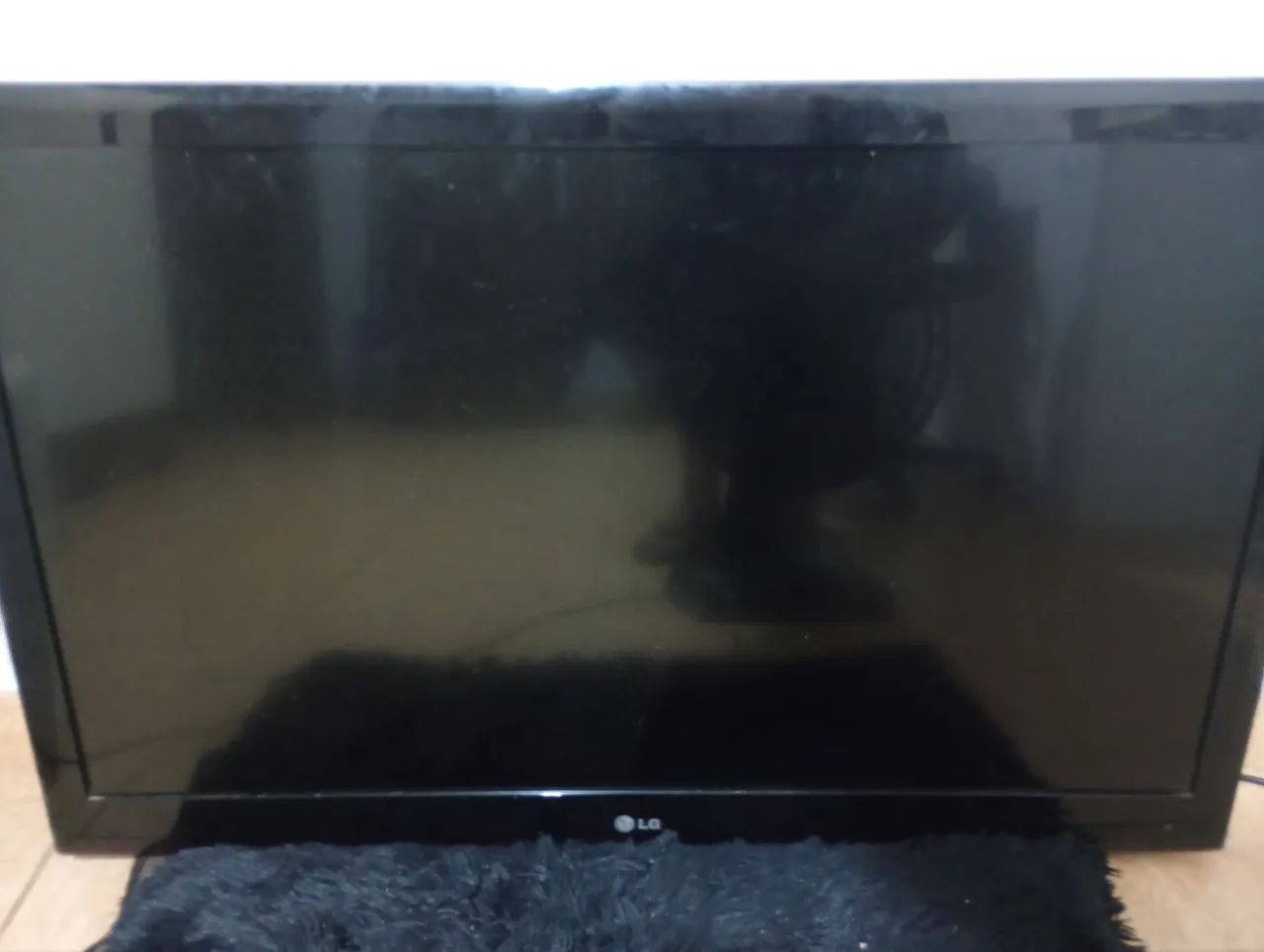 TV LCD LG 42 polegadas oportunidade apenas 450,00 - Foto 2