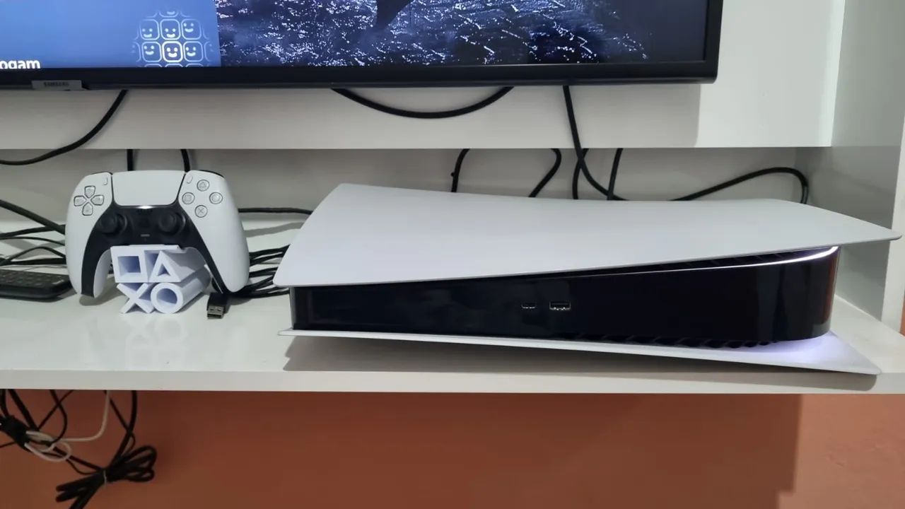 Playstation 5 ,acompanhando 1 controle  - Foto 3