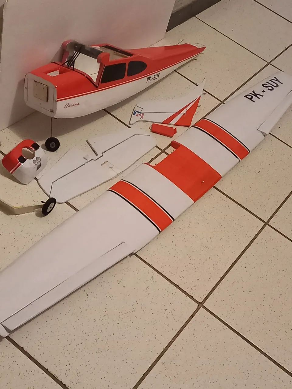 Aeromodelo Cessna pronto - Foto 4