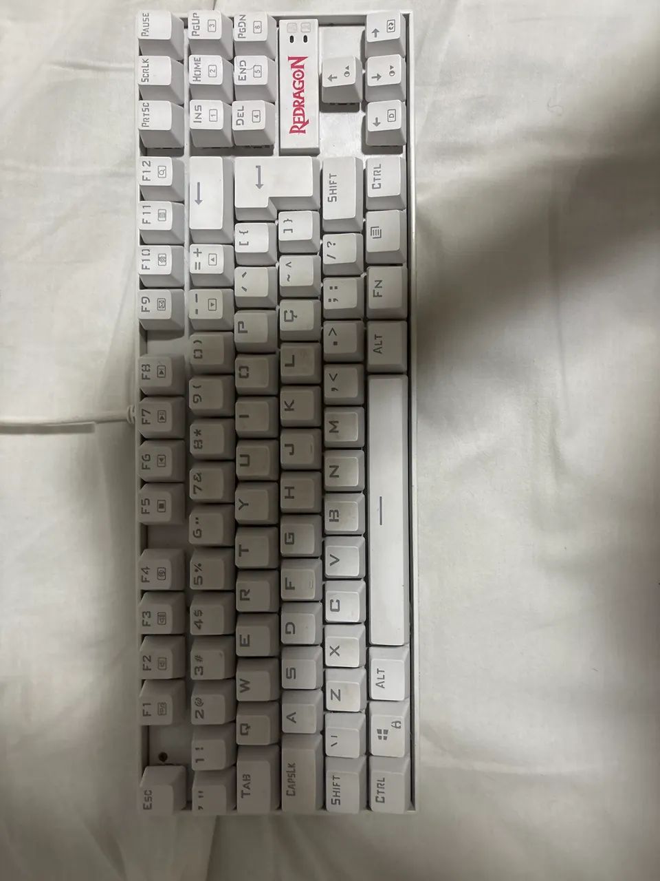 Redragon Kumara Branco RGB (ACEITO PROPOSTAS)