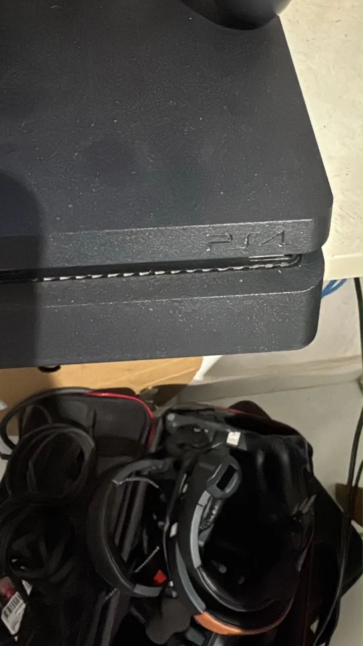 Vendo ps4 slim de 1TB mídia digital - Foto 2