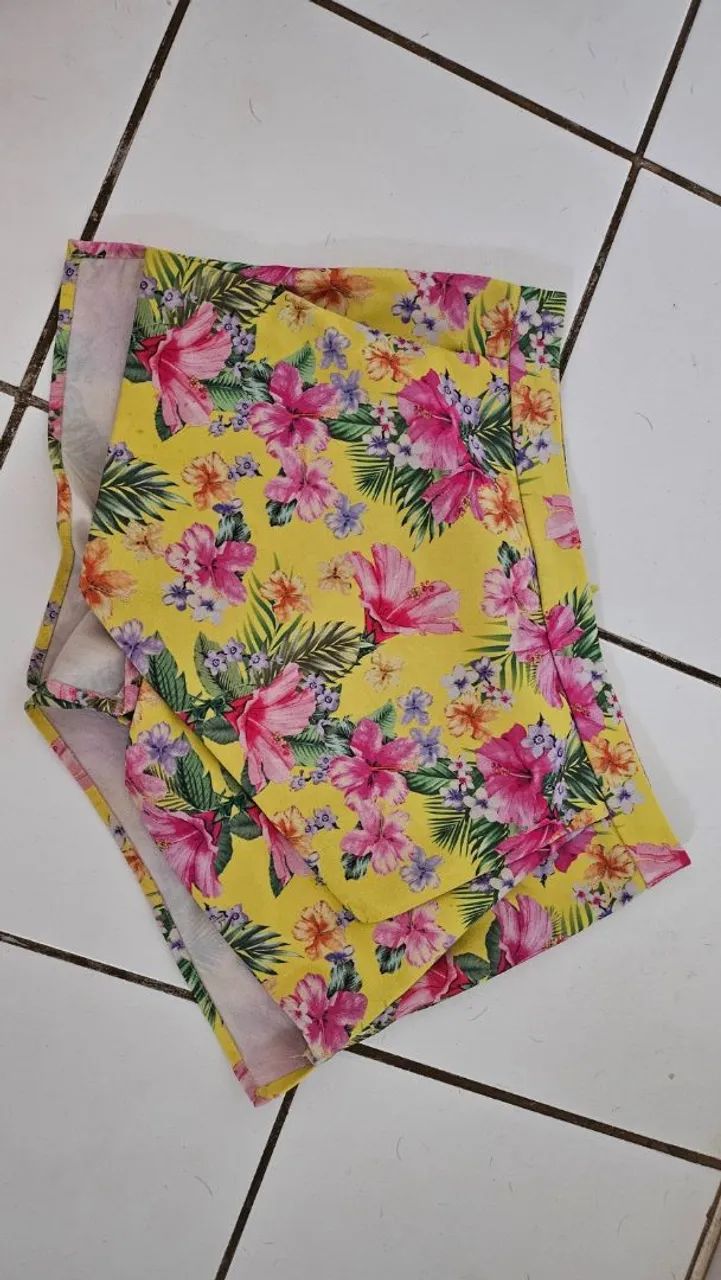 Short saia floral