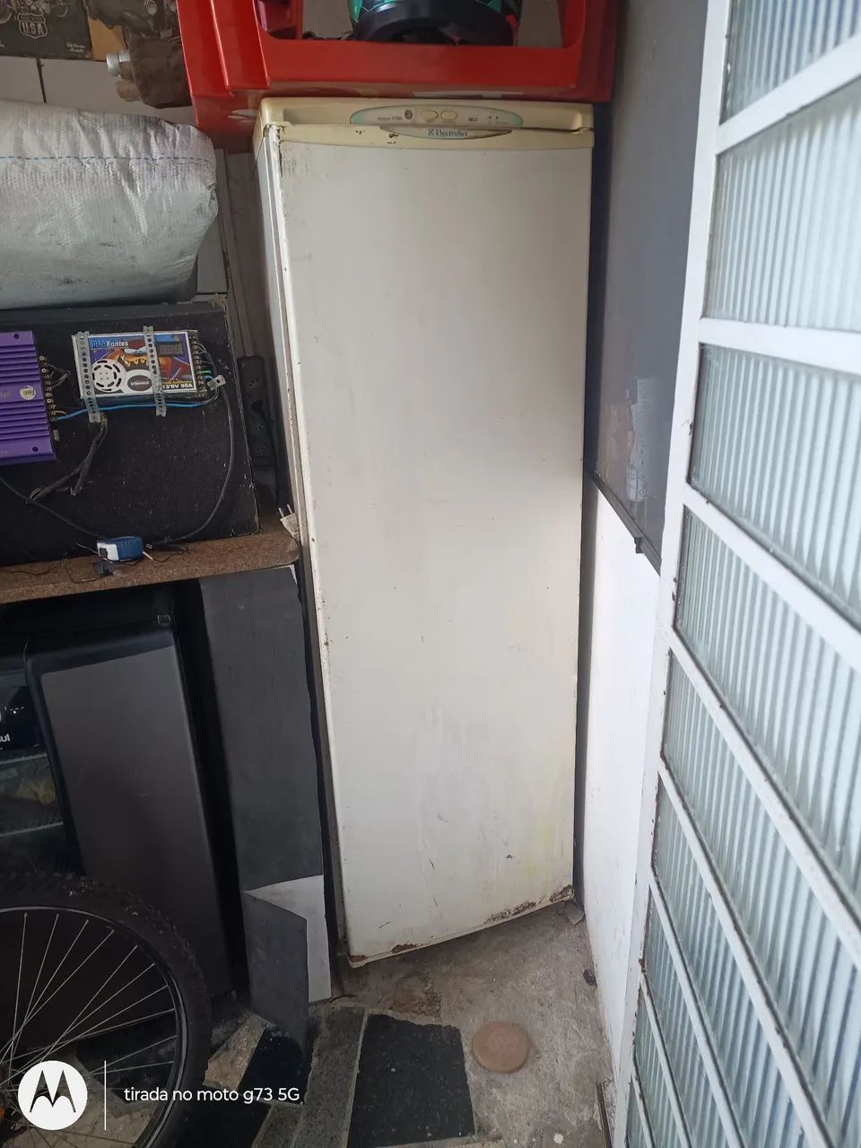Freezer vertical Eletrolux 