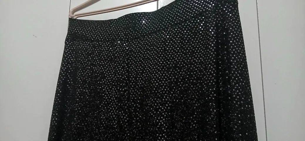 Vendo calça  preta gg - Foto 2