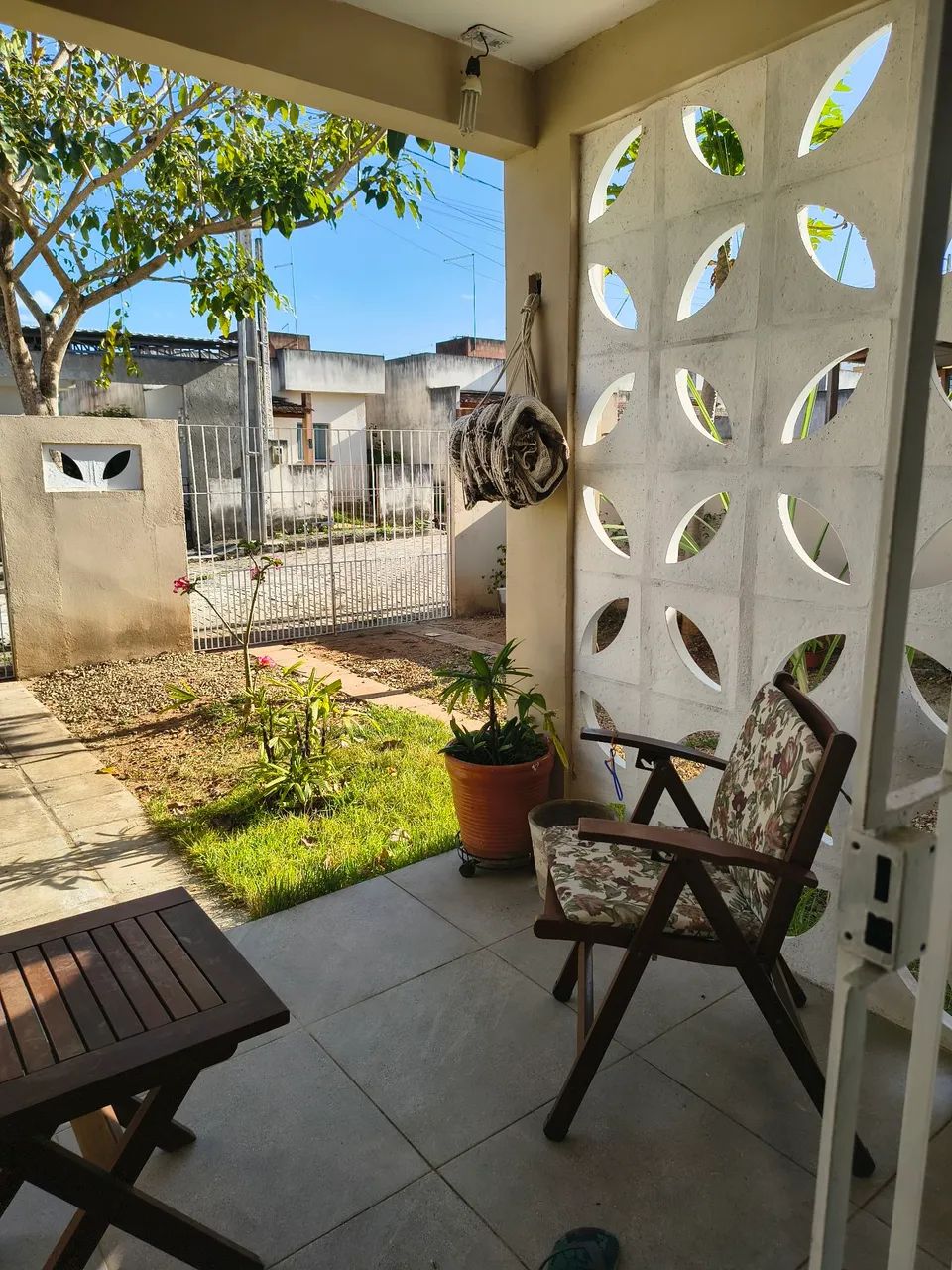 OPORTUNIDADE! REPASSE (CEF) LINDA CASA;  reformada e com Split nos quartos.  - Foto 5