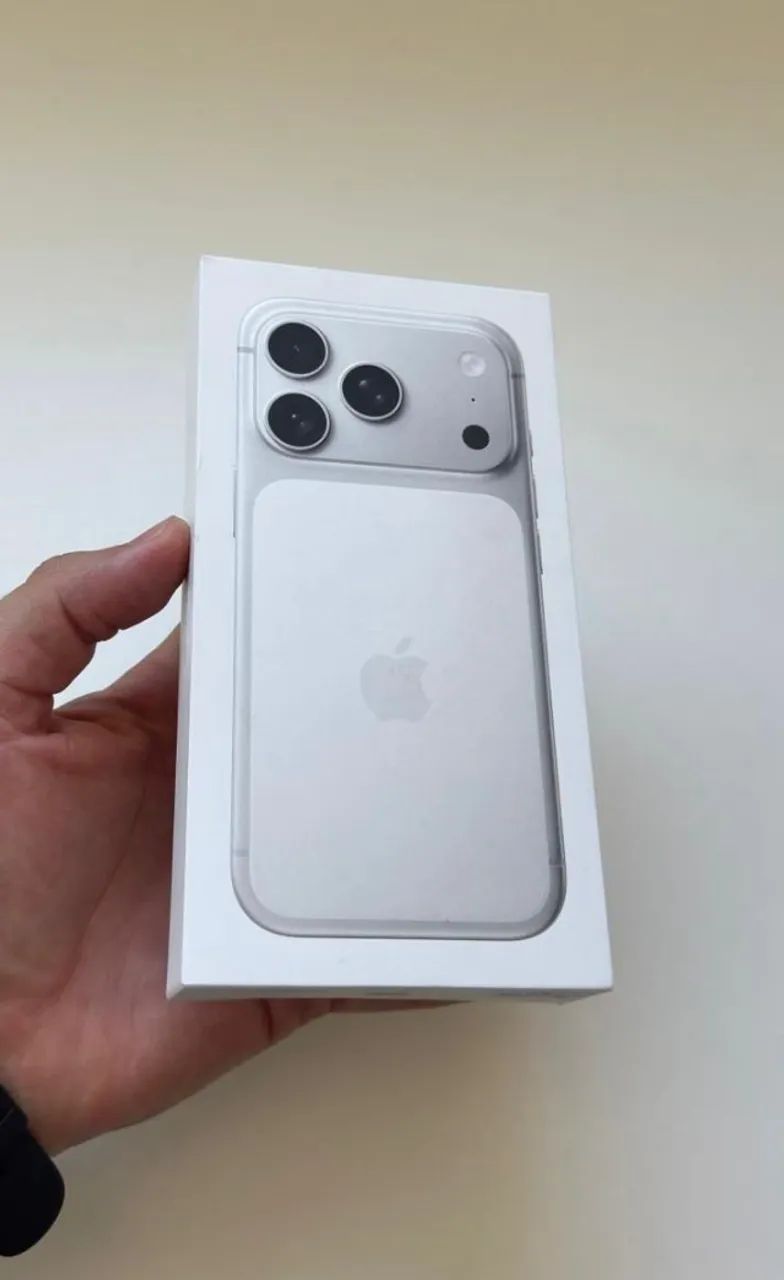Apple iPhone 17 Pro ホワイト 256GB 本体 Apple iPhone 17 (256 GB) - Branco | Amazon.com.br