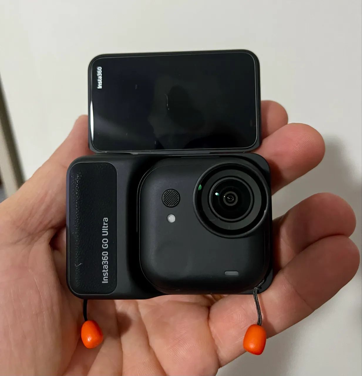 Câmera Ação Insta360 Go Ultra Bundle - Foto 2