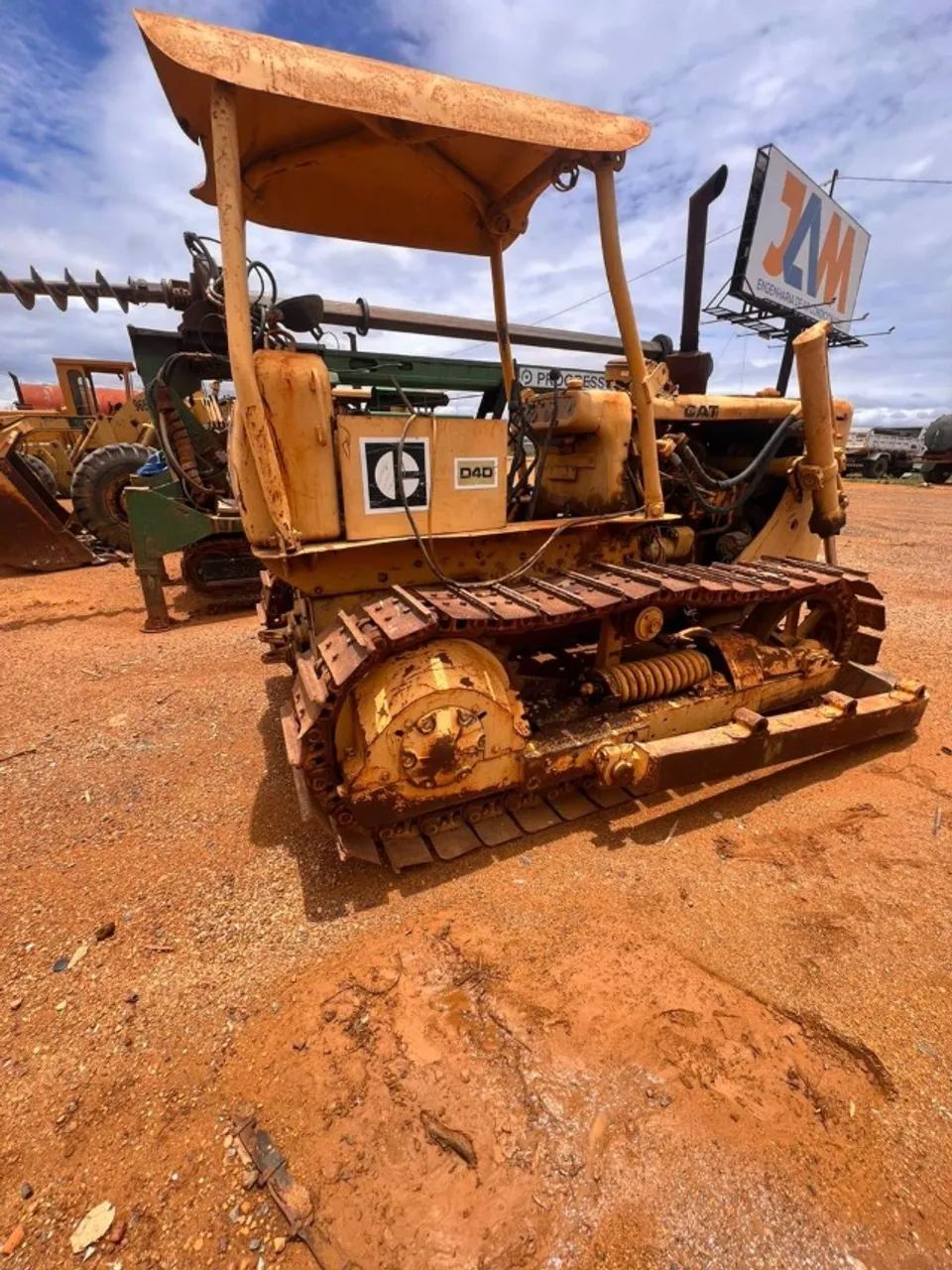 Trator de esteira CAT D4D - Foto 2