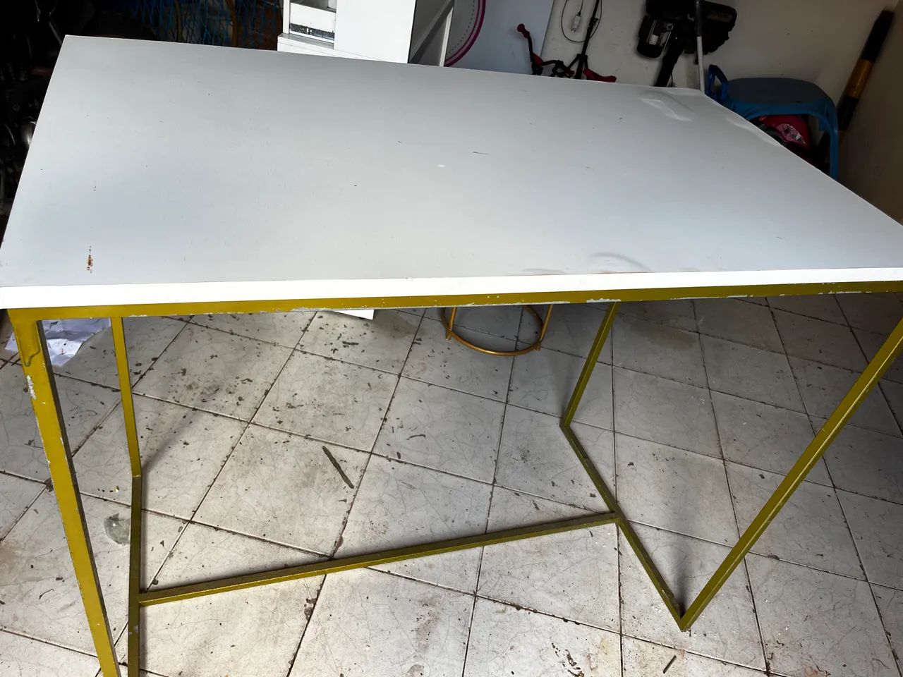 Vendo balcão, manequim,base para máquina e ilha  - Foto 4