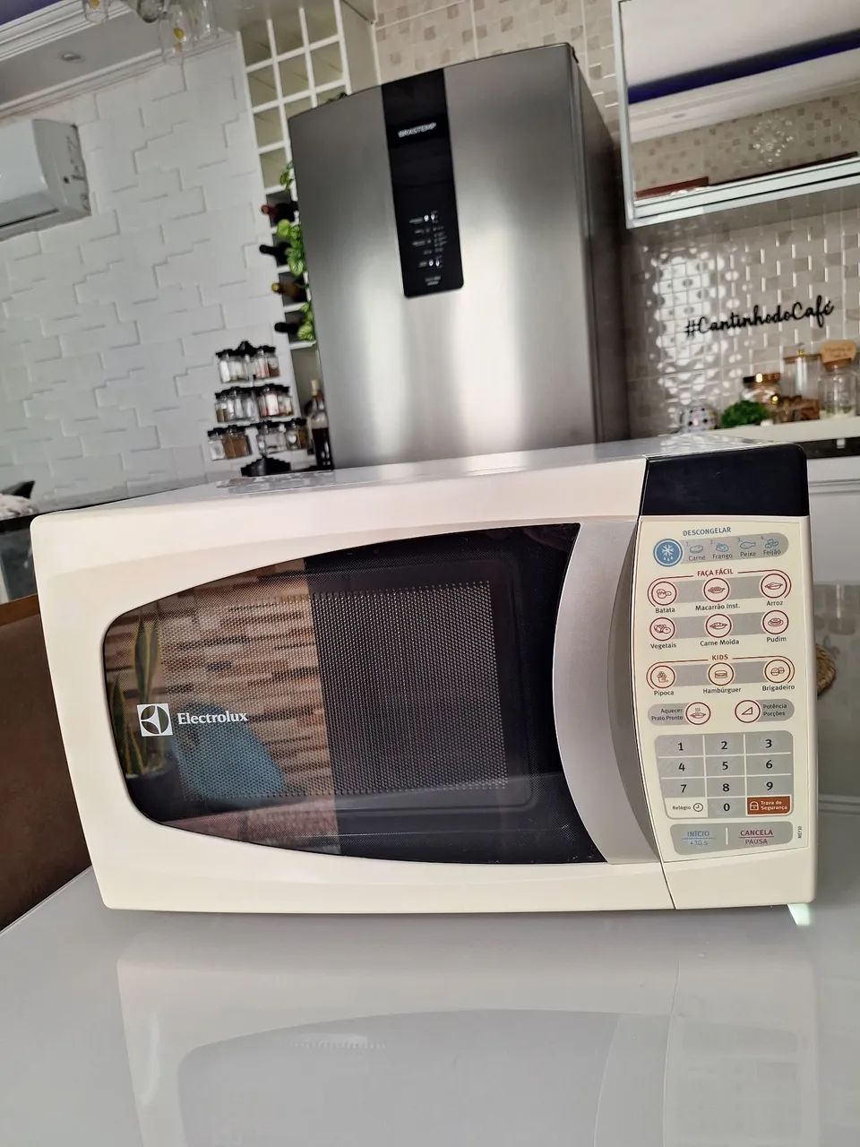 Microondas eletrolux 20l - Foto 3