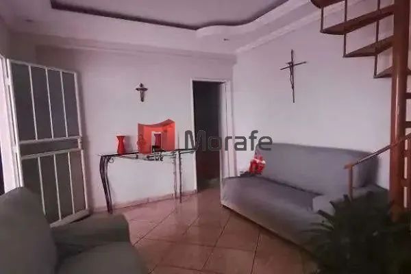 Casa para alugar no bairro Glória