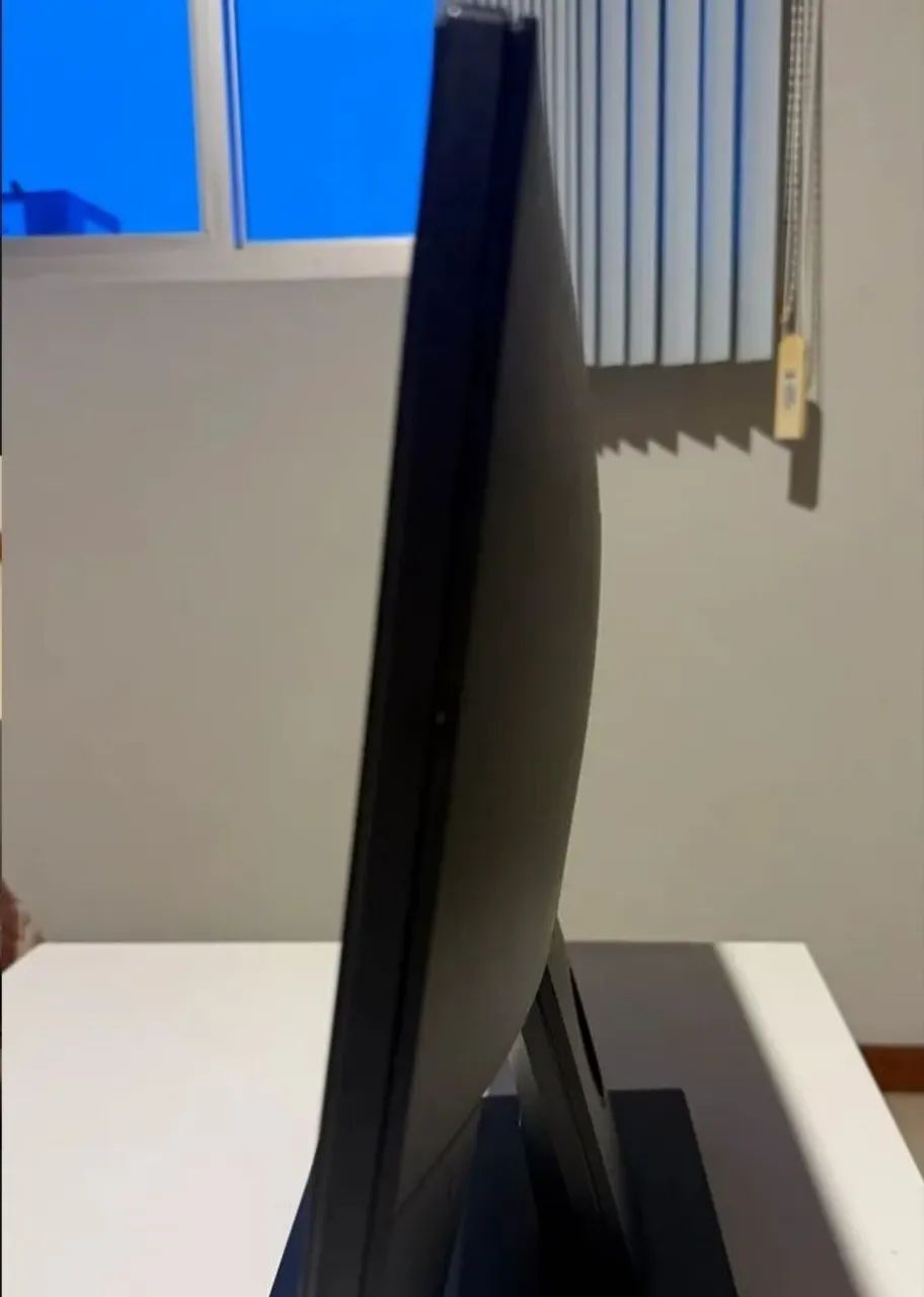Monitor DELL E1916HF 19"  - Foto 4