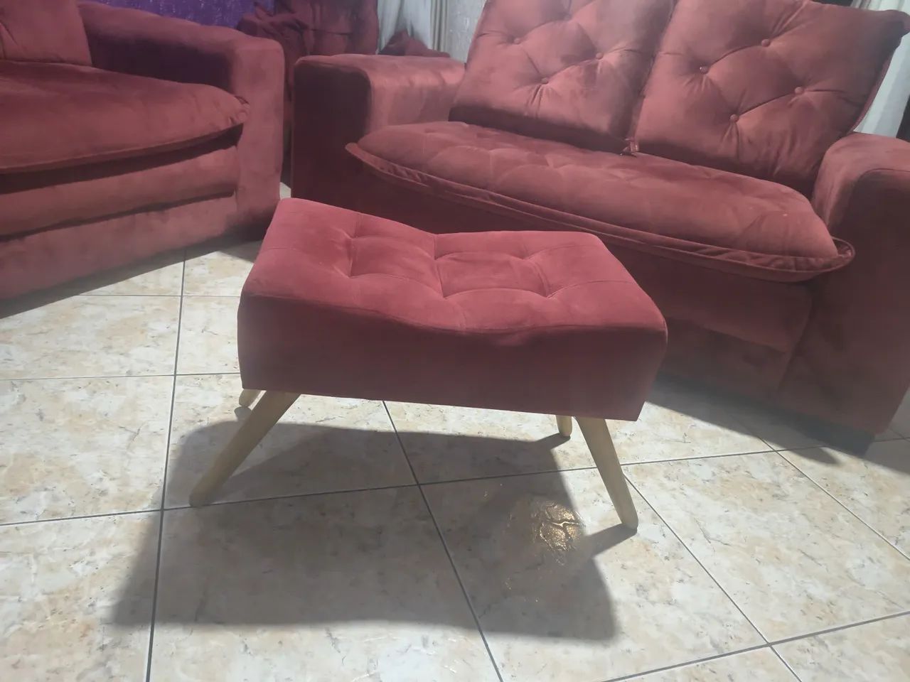 Conjunto de sofá com banquetas - Foto 2