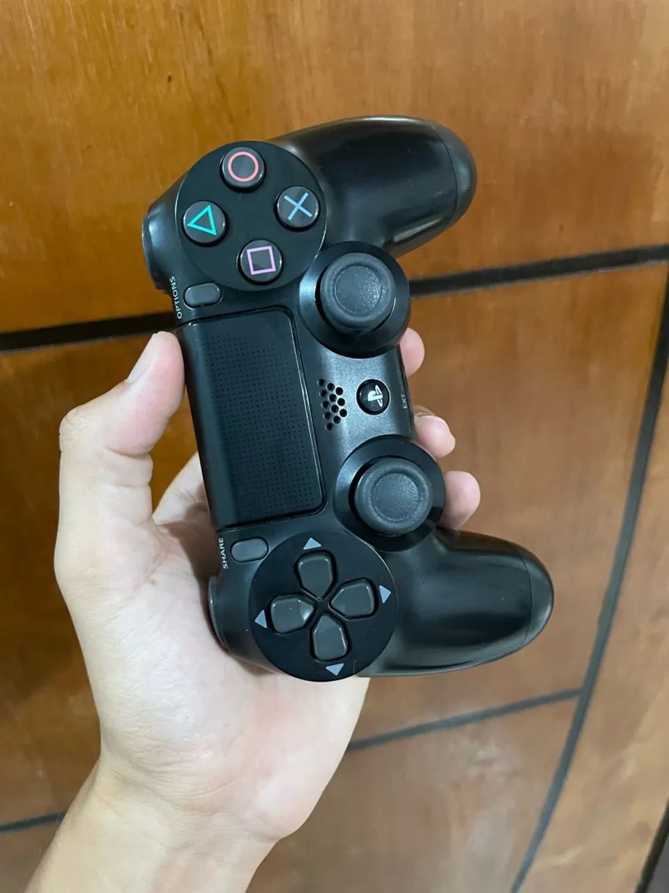 Controle de ps4 original dualshock 4 bem conservado funcionando perfeitamente  - Foto 5