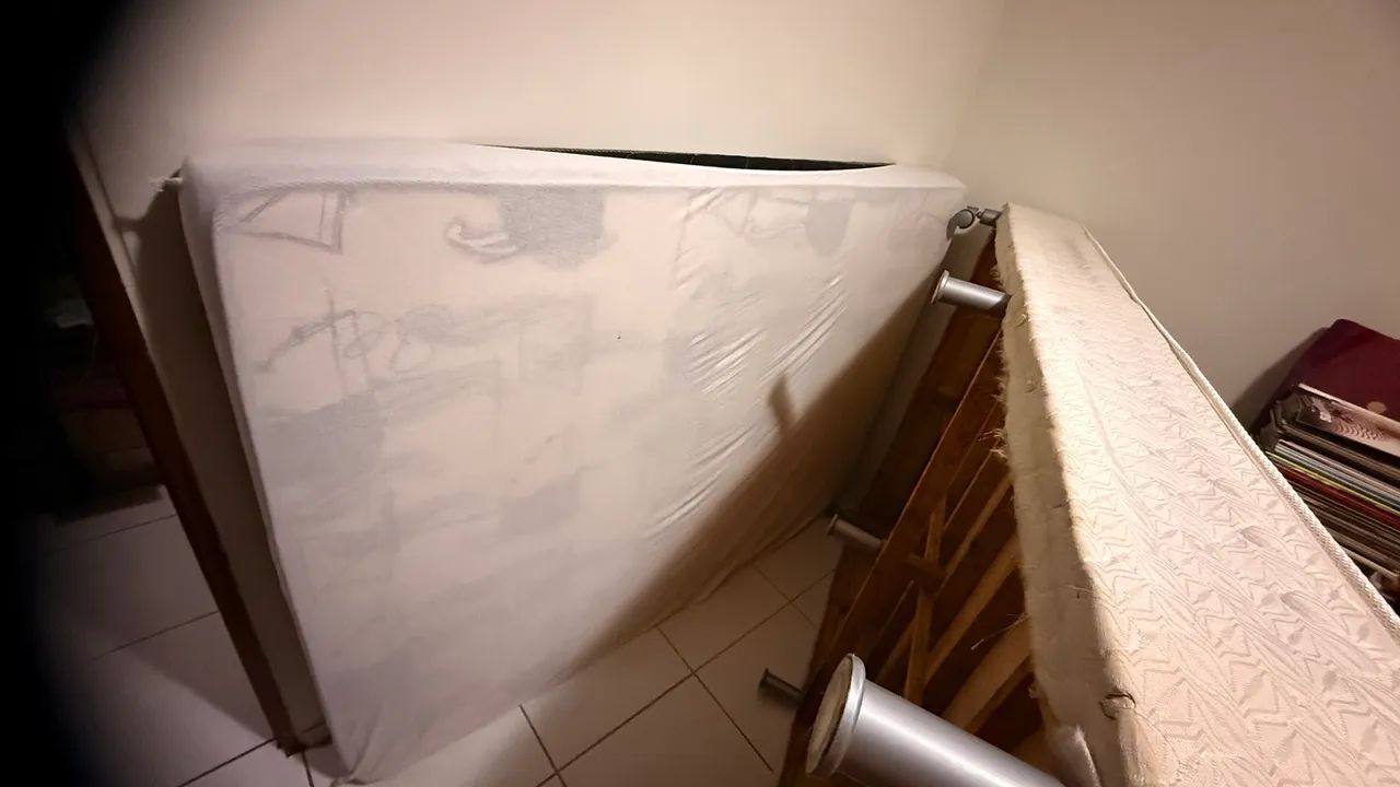 Cama de casal completa com base + colchão  - Foto 3