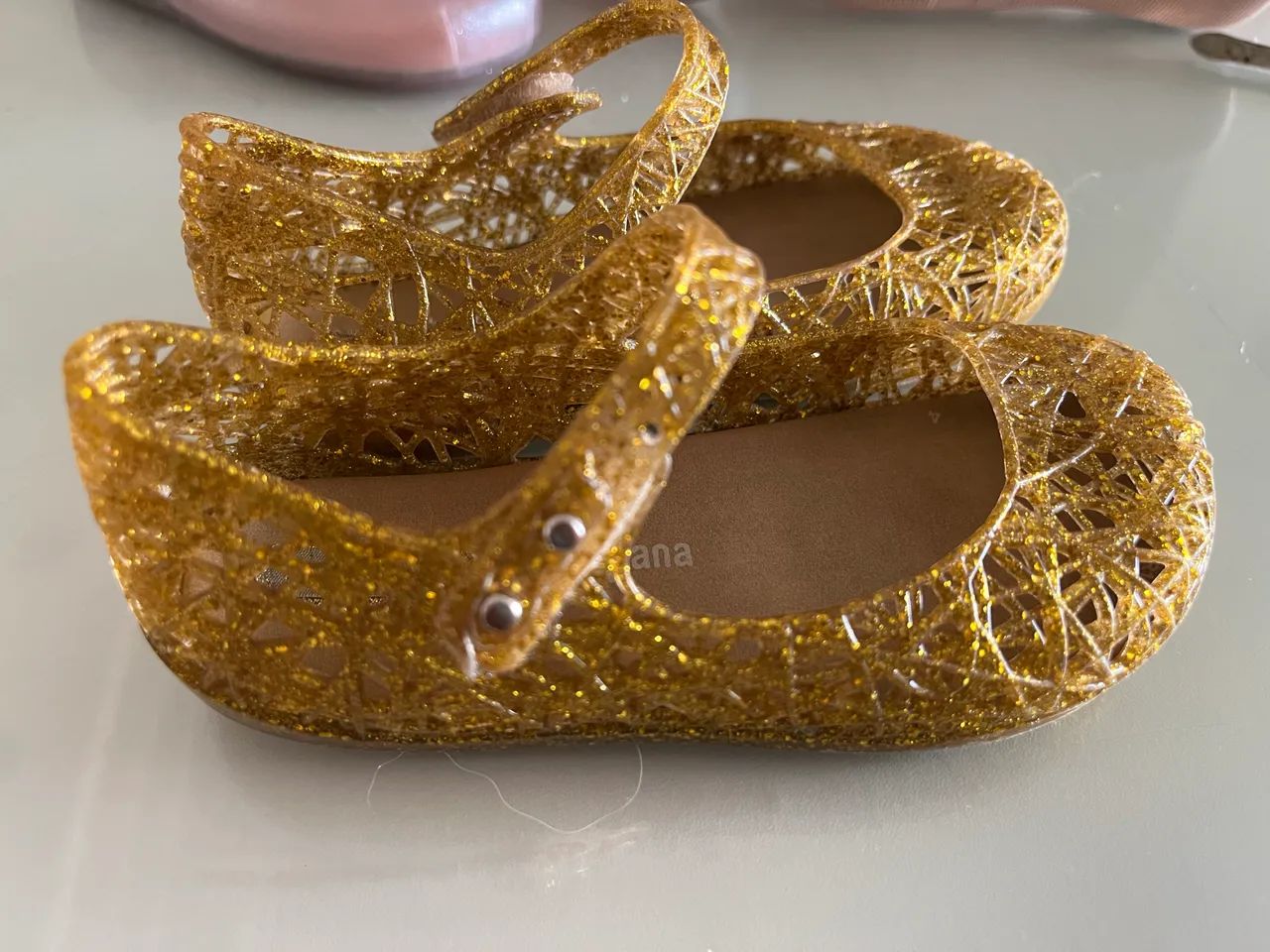 Mini Melissa Campana Dourada