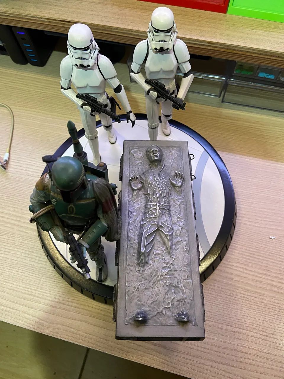 Gentle Giant - Star Wars - Boba Fett with Han Solo in Carbonite