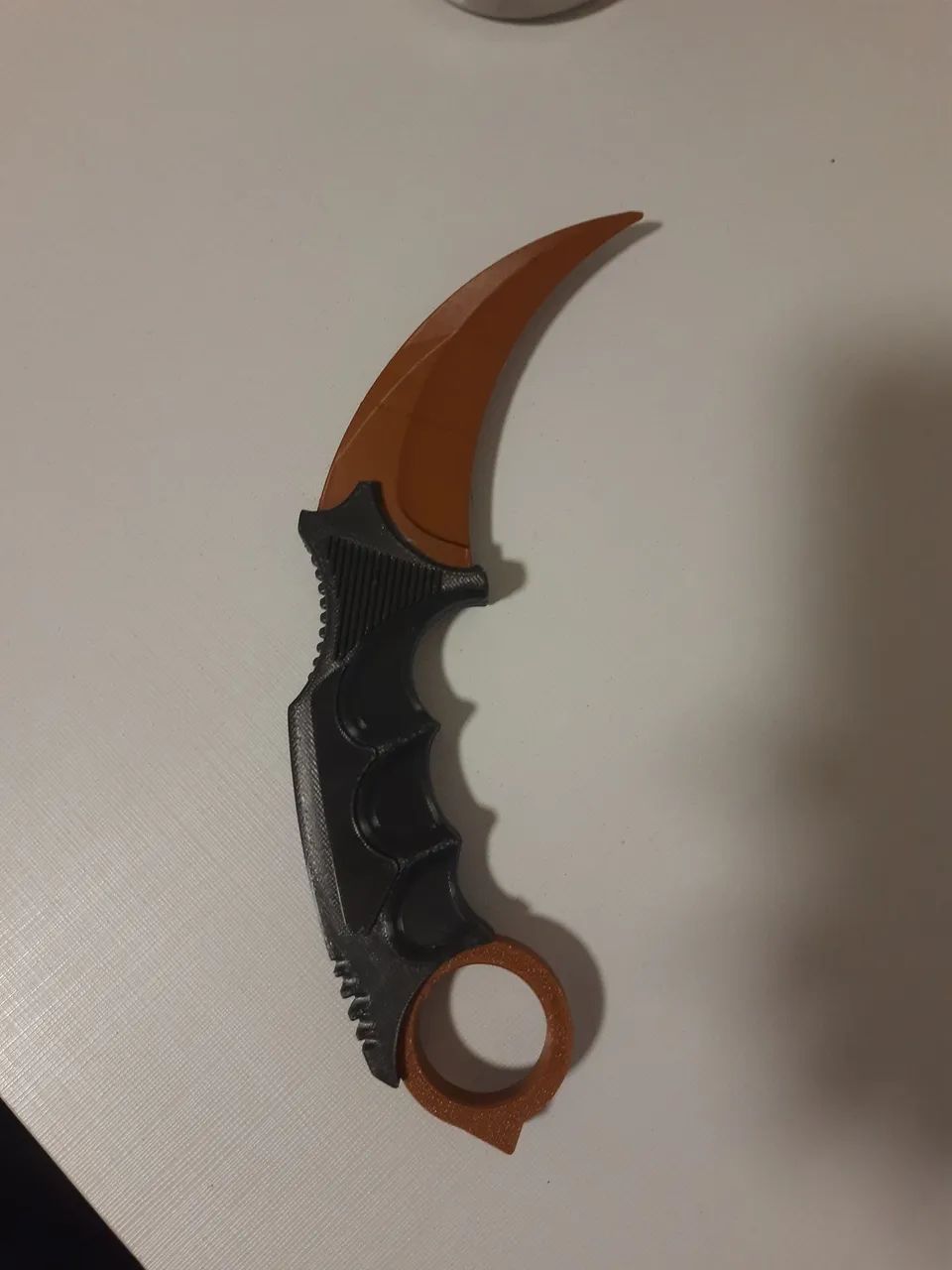 Karambit marrom