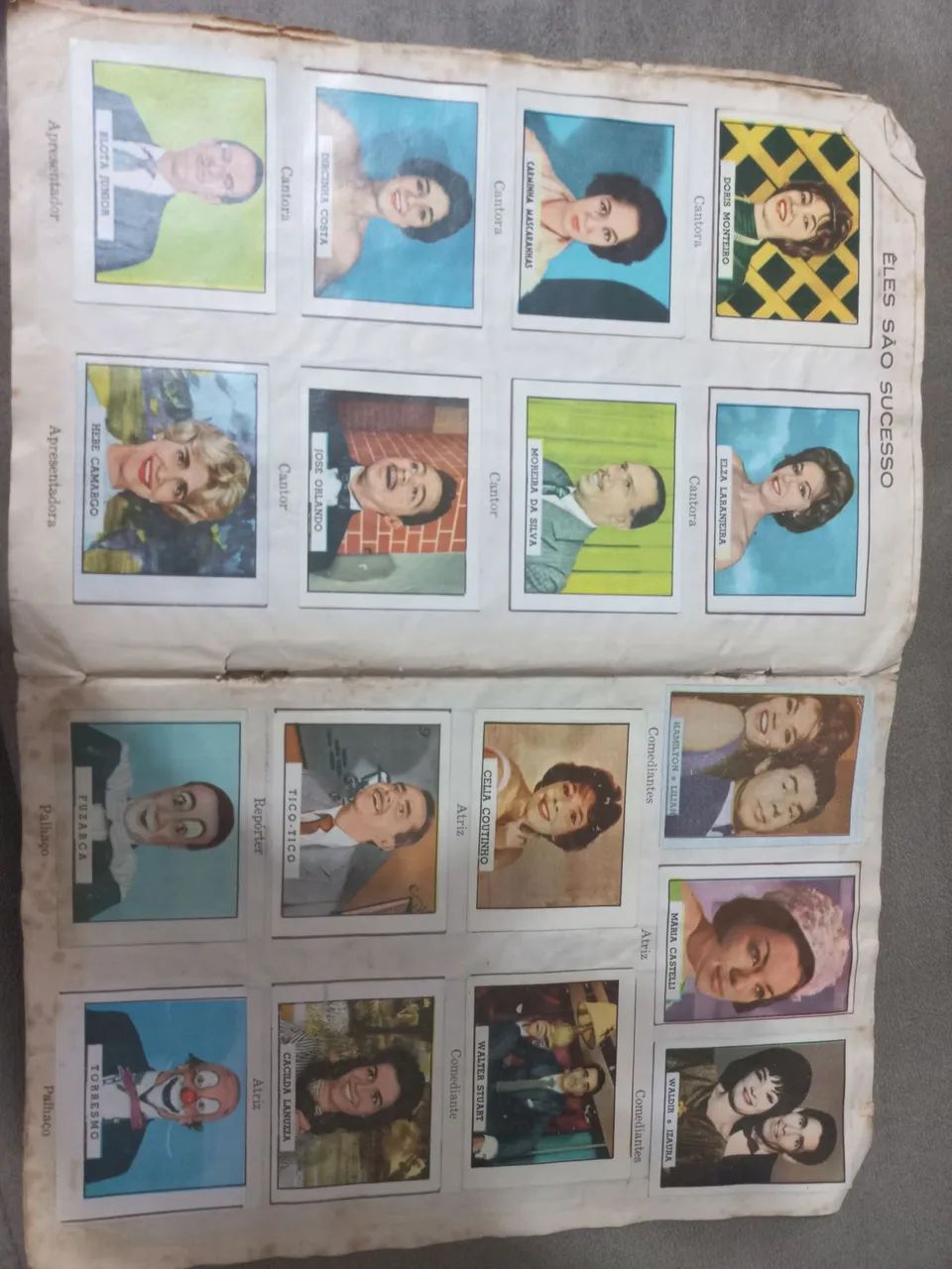 Álbum de figurinhas antigas  - Foto 3