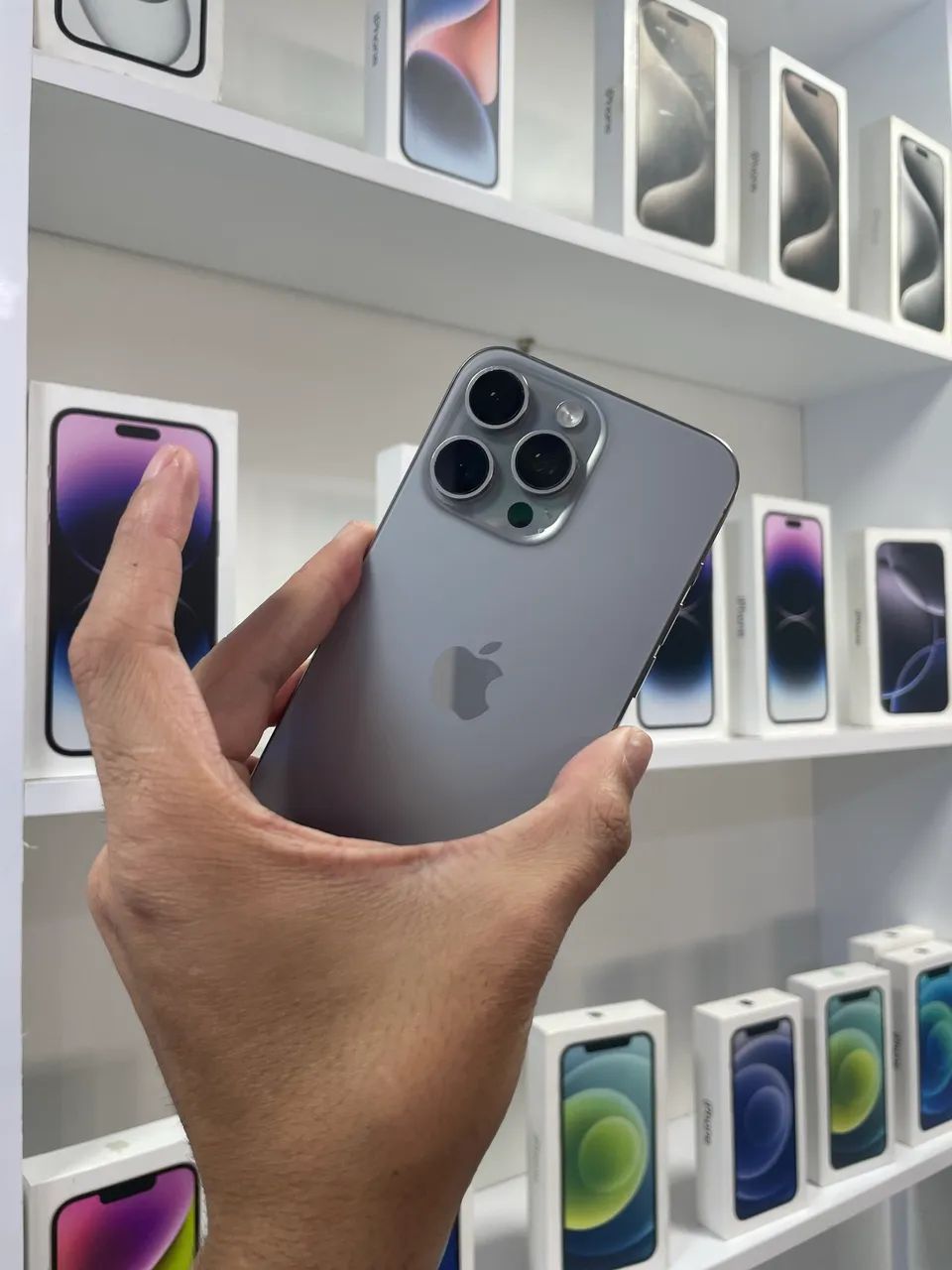 Iphone 15 Pro Max 256GB  - Foto 5