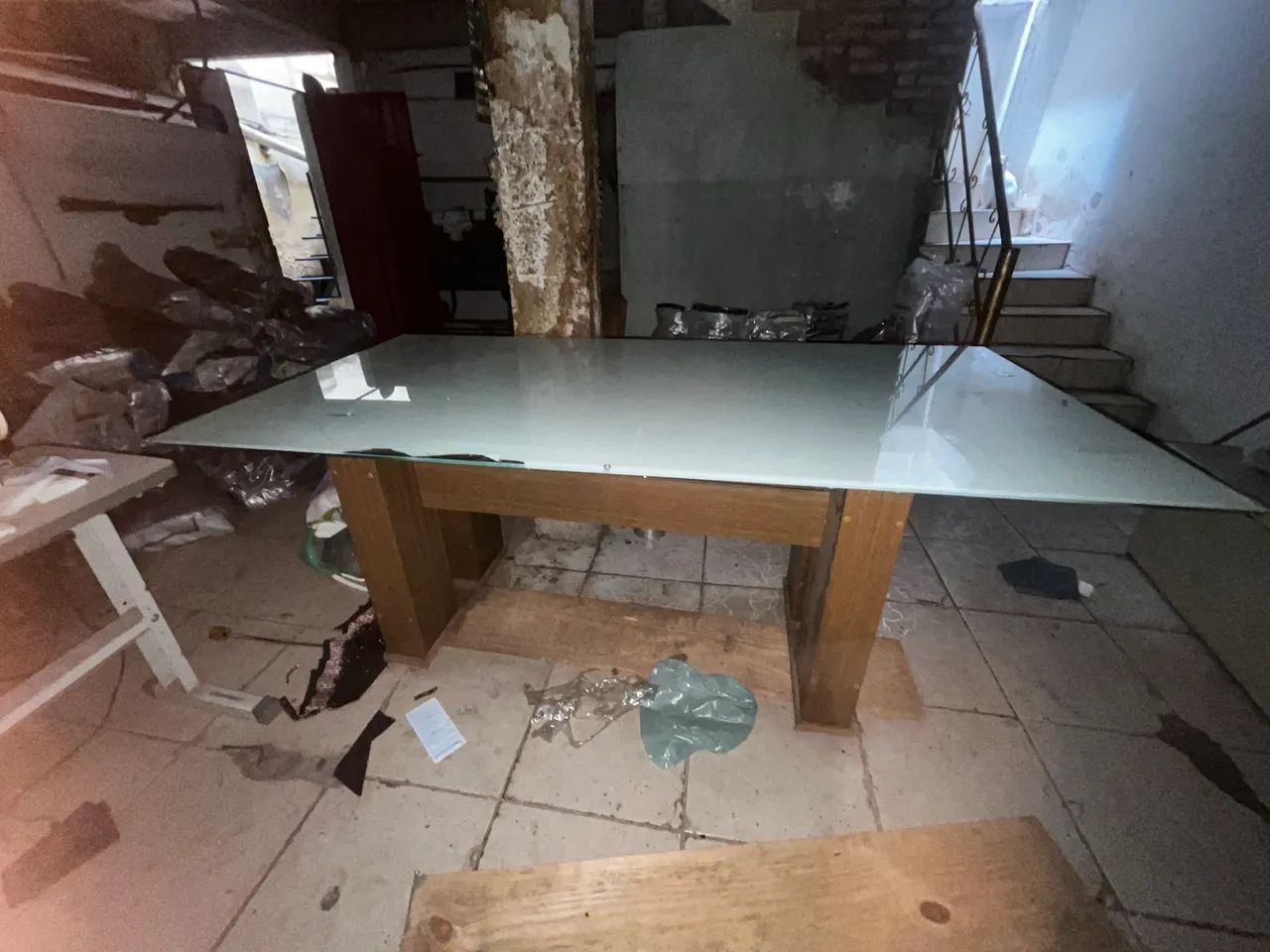 Mesa com tampa de vidro - Foto 3