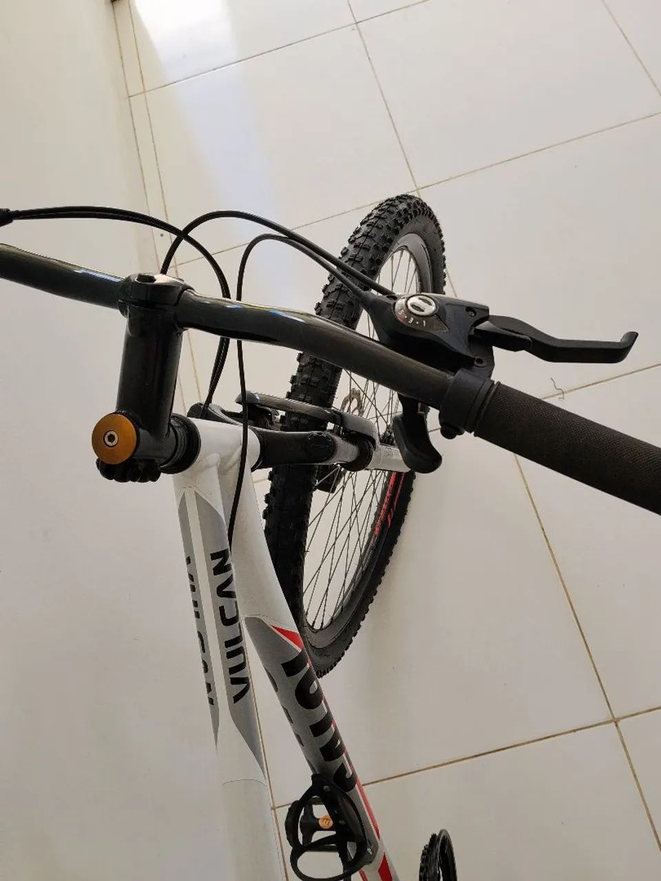 Bicicleta aro 29 Caloi Vulcan em Alumínio  - Foto 5