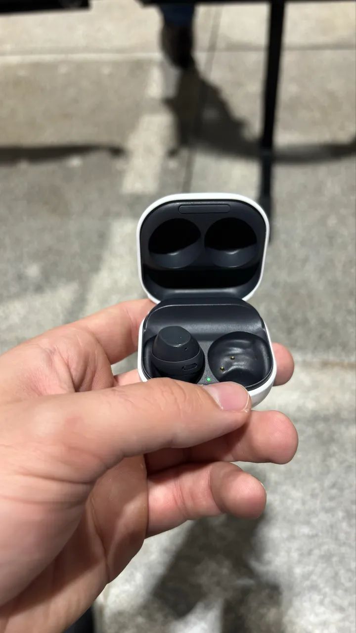 Galaxy Buds FE - Foto 2