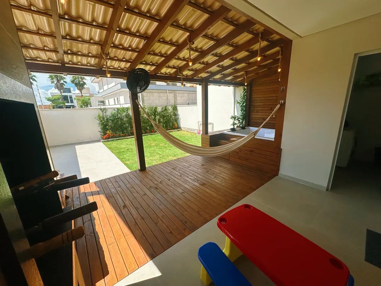 CASA MOBILIADA, DECORADA E AUTOMATIZADA COM O QUINTAL MAIS ACONCHEGANTE DO DELTAVILLE - Foto 3